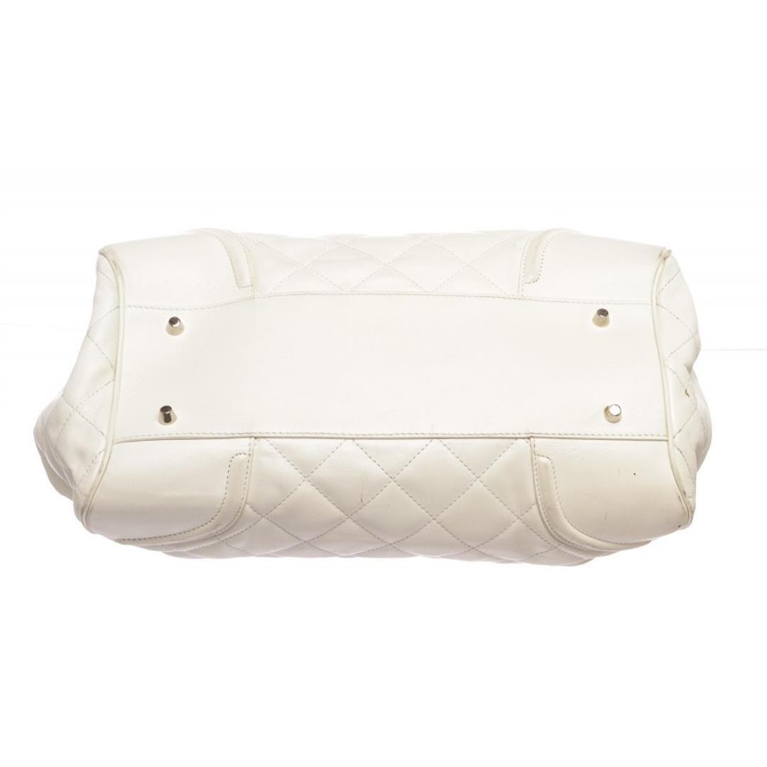 Burberry White Quilted Leather Shoulder Bag