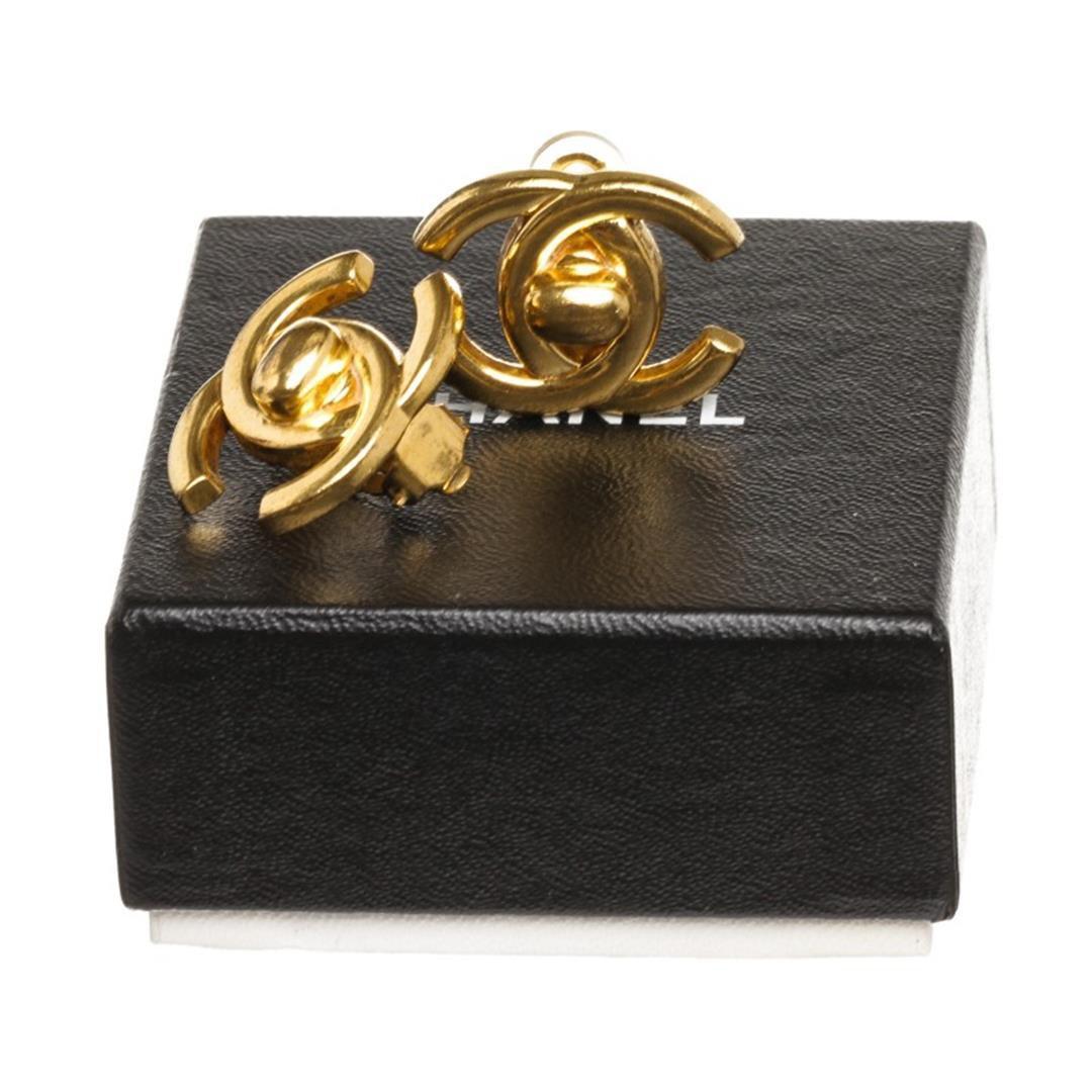 Chanel Gold Turn Lock CC Logo Clip On Earrings