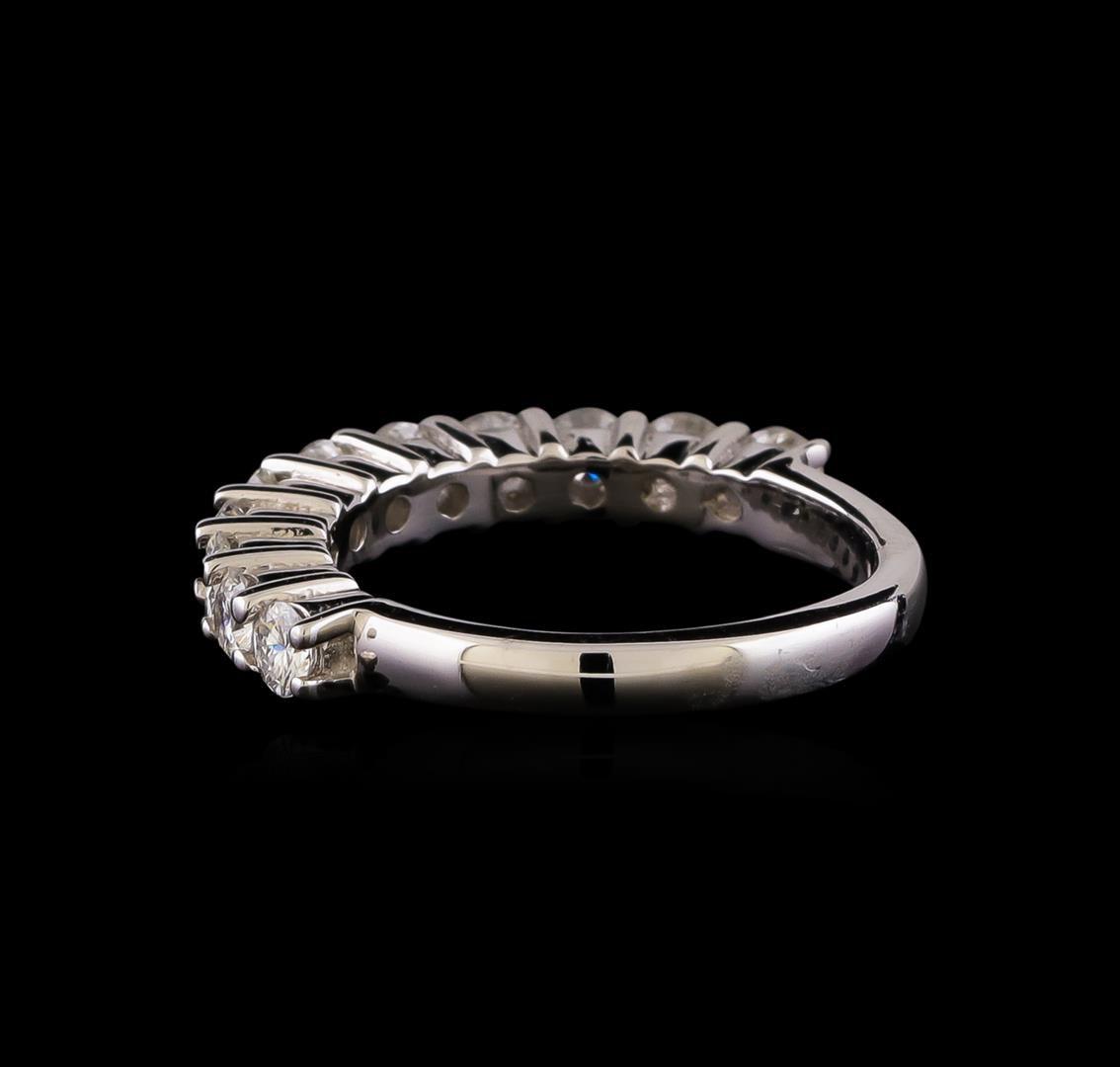 1.10 ctw Diamond Ring - 14KT White Gold