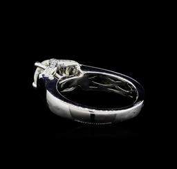 0.86 ctw Diamond Ring - 18KT White Gold