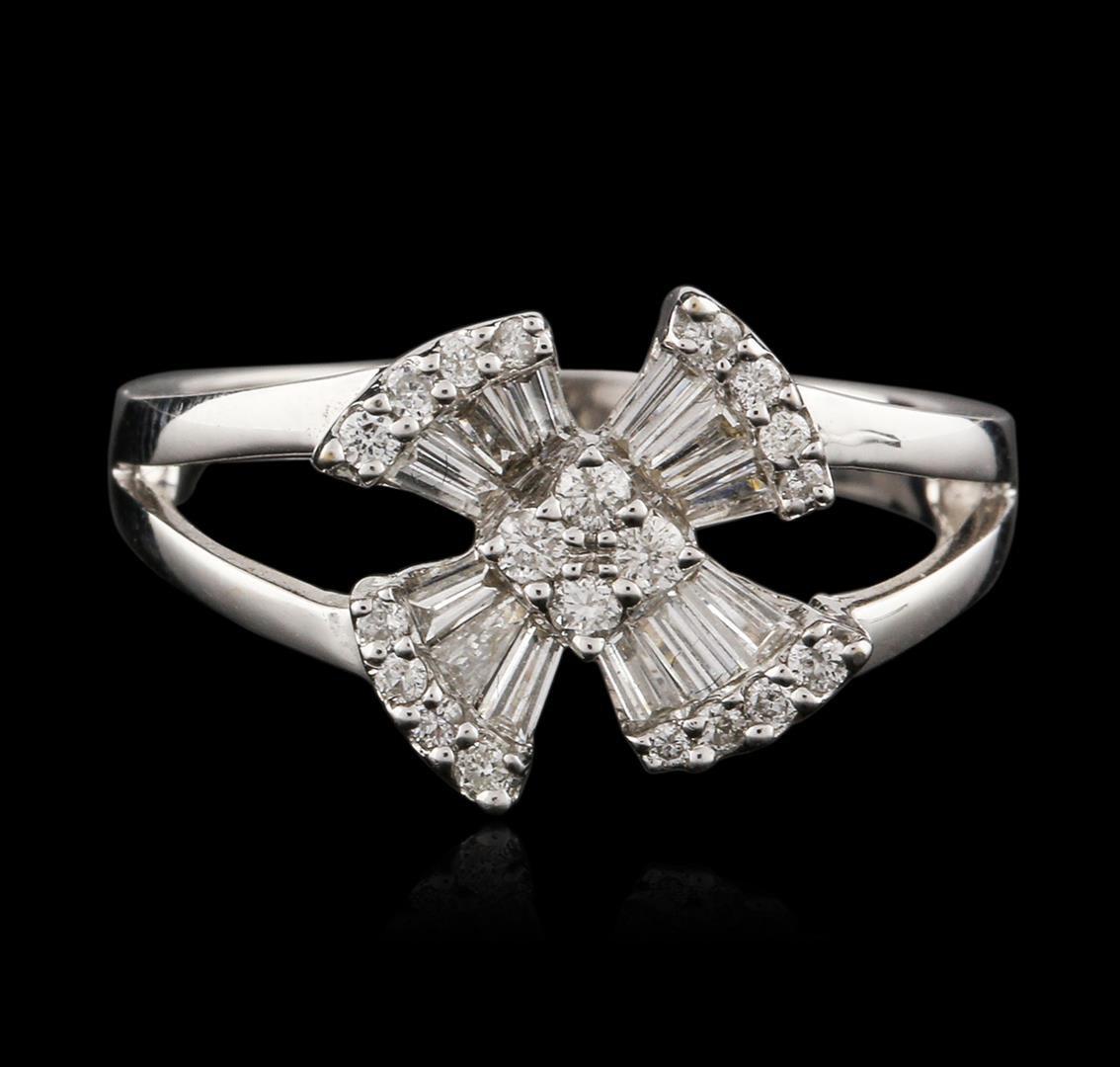 18KT White Gold 0.20 ctw Diamond Ring