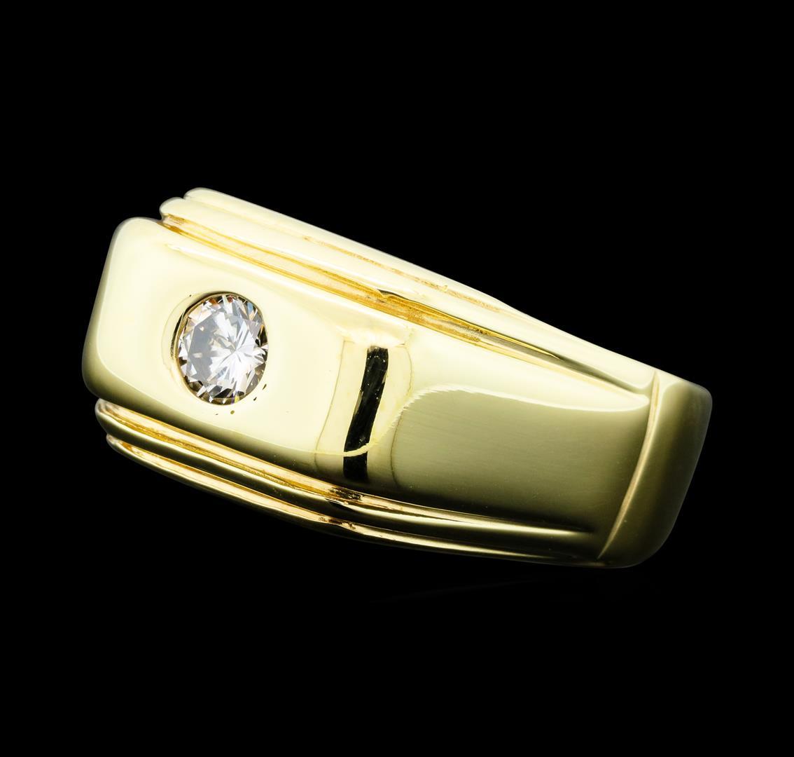 0.25 ctw Diamond Ring - 14KT Yellow Gold