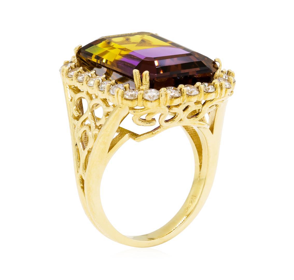 15.20 ctw Ametrine And Diamond Ring - 14KT Yellow Gold