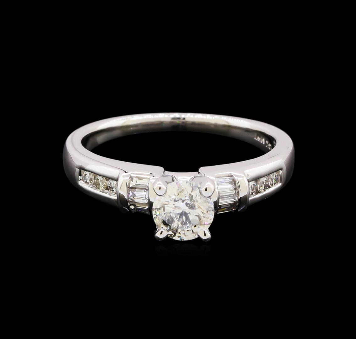 0.91 ctw Diamond Ring - 14KT White Gold