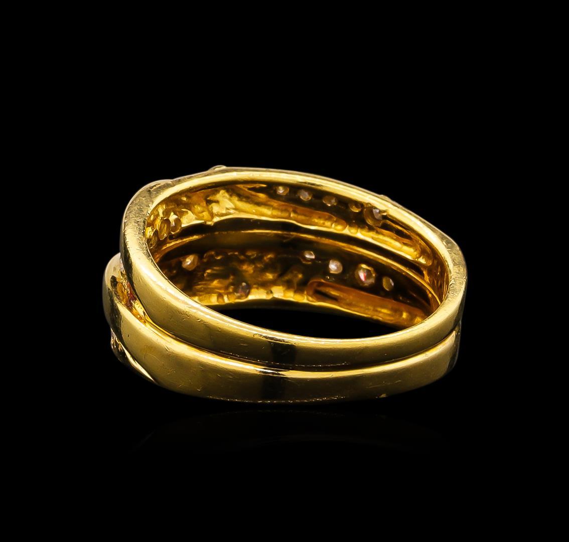 0.45 ctw Tanzanite and Diamond Ring - 18KT Yellow Gold
