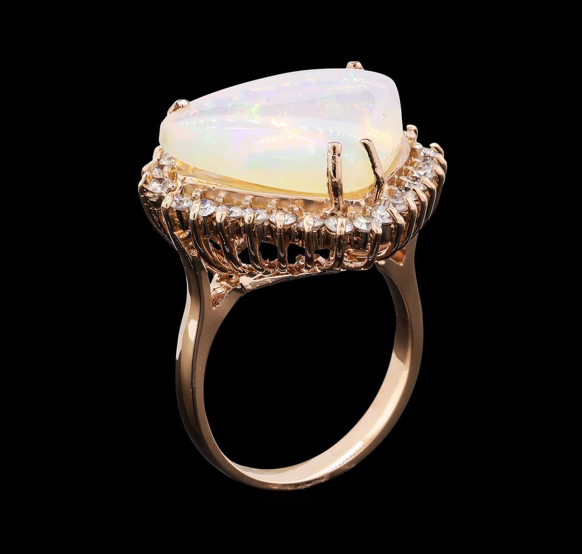7.51 ctw Opal and Diamond Ring - 14KT Rose Gold