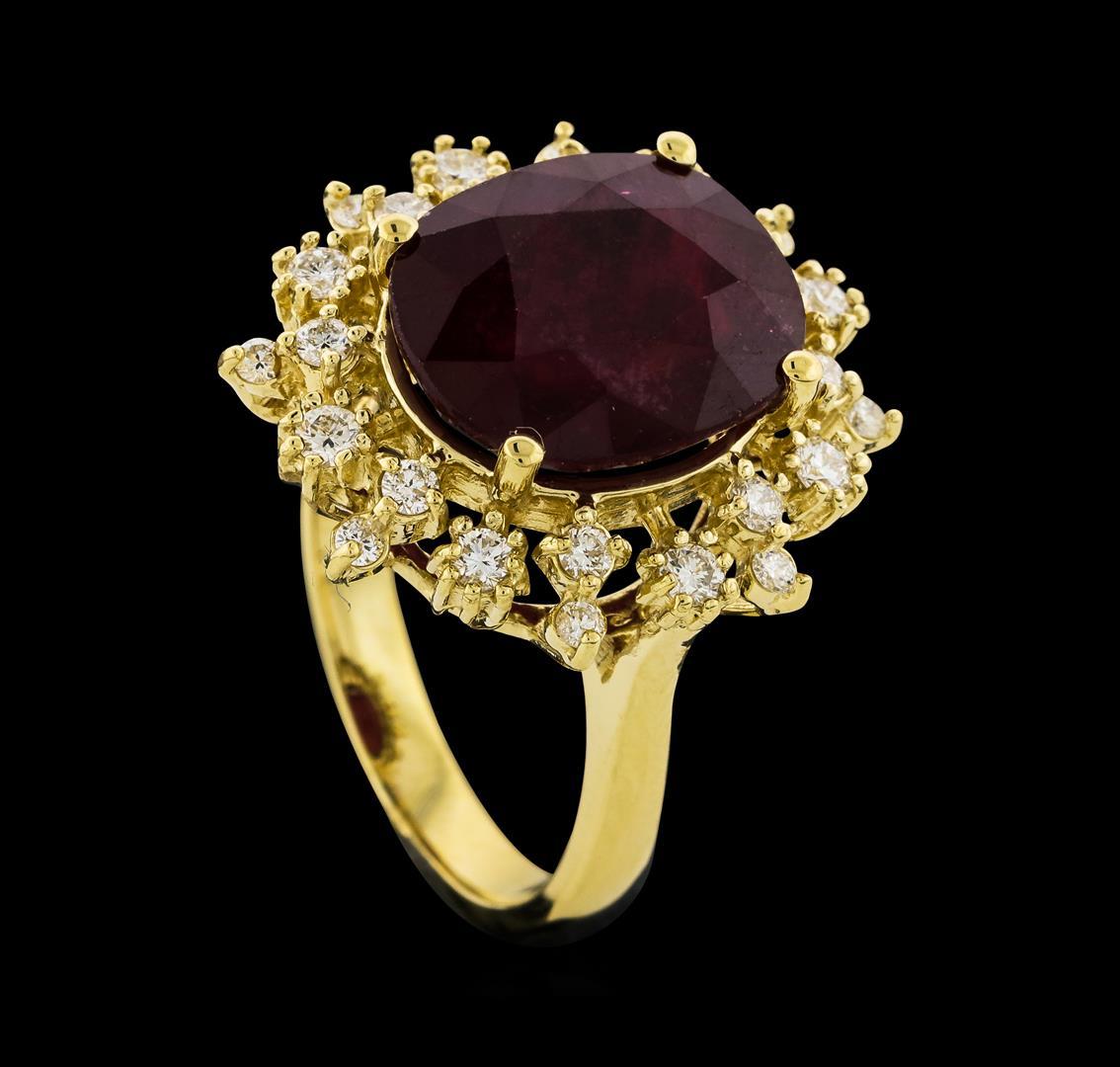 8.91 ctw Ruby and Diamond Ring - 14KT Yellow Gold