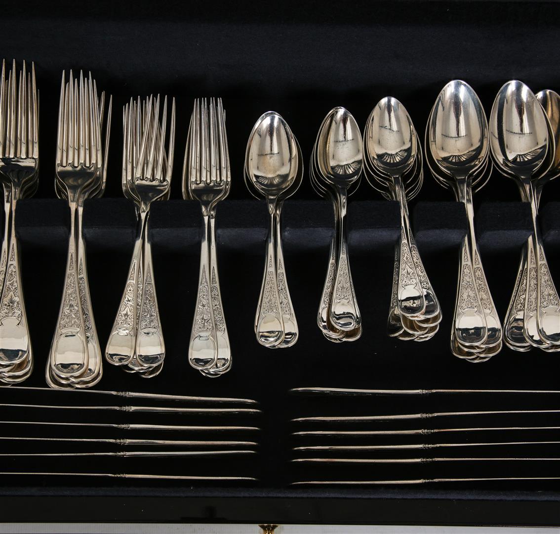 Tiffany Sterling Silver Antique Ivy engraved pattern, Flatware set service for 1