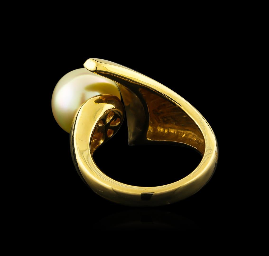 Pearl and Diamond Ring - 14KT Yellow Gold
