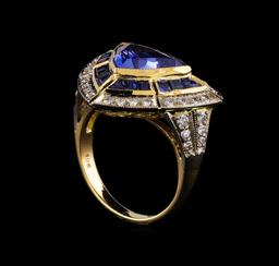 3.06 ctw Sapphire and Diamond Ring - 18KT Yellow Gold