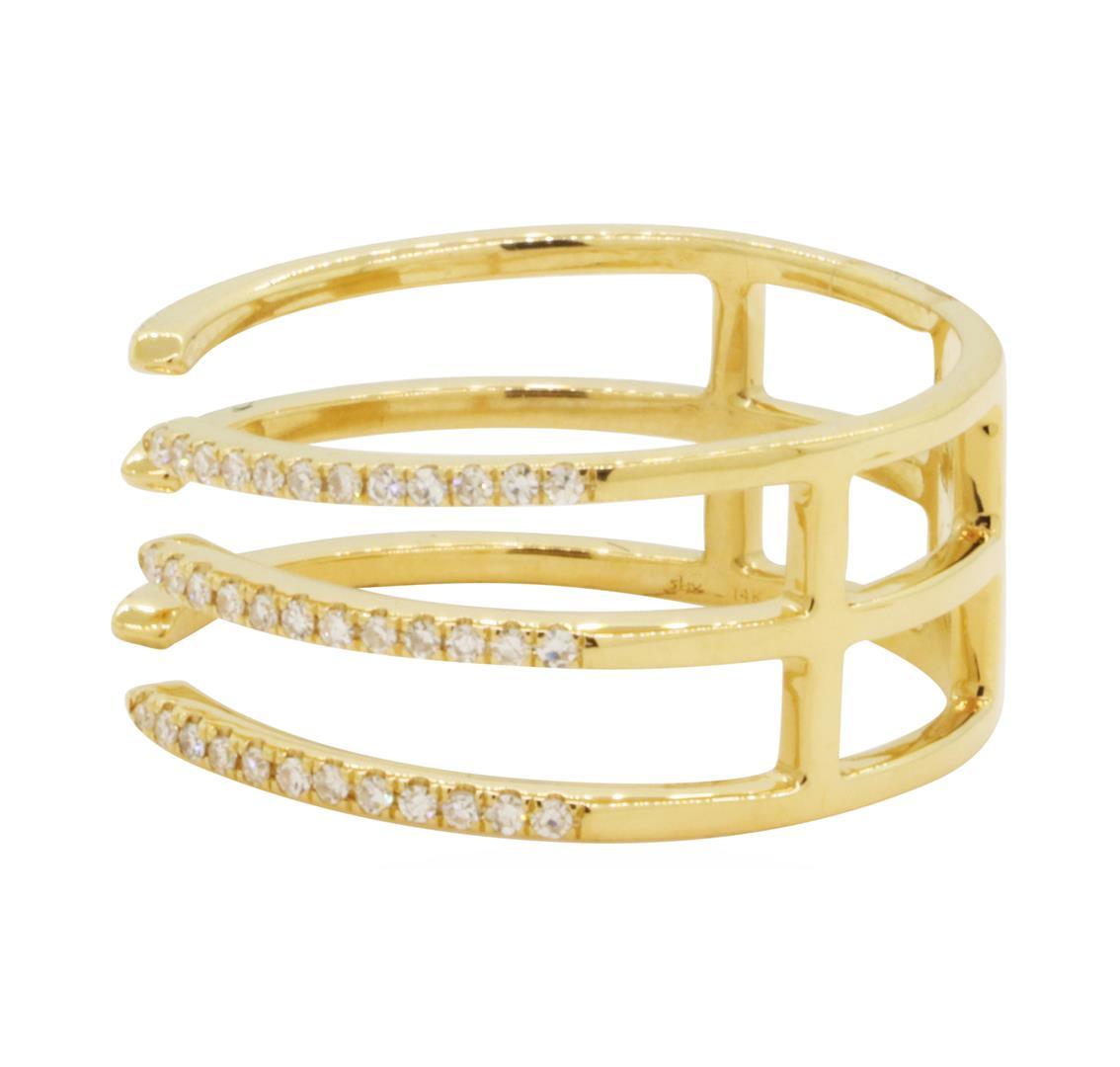 0.3 ctw Diamond Ring - 14KT Yellow Gold