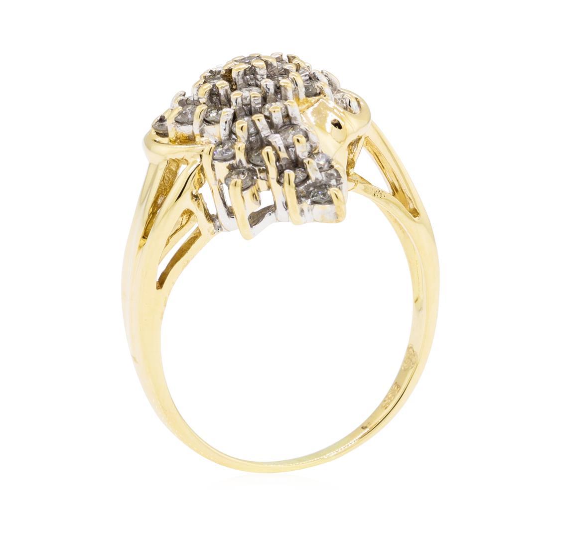 1.00 ctw Diamond Cluster Ring - 14KT Yellow Gold