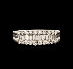 14KT Yellow Gold 1.20 ctw Diamond Ring