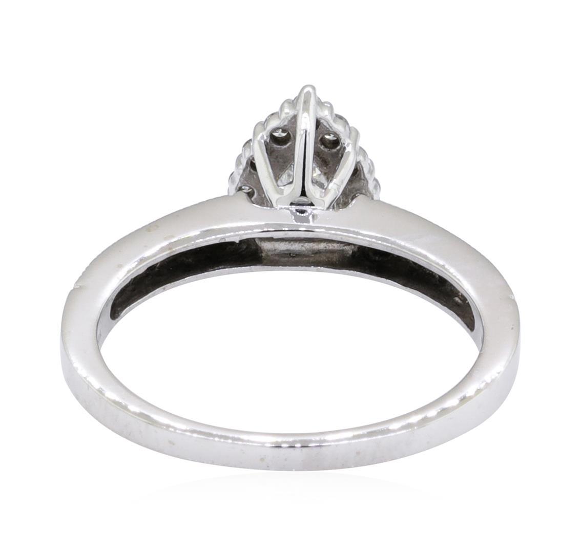 0.33 ctw Diamond Ring - 14KT White Gold