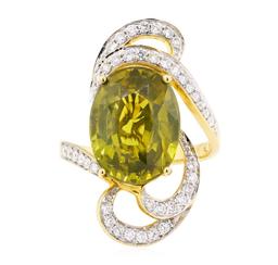 11.10 ctw Cgreen Zircon And Diamond Ring - 18KT Yellow Gold