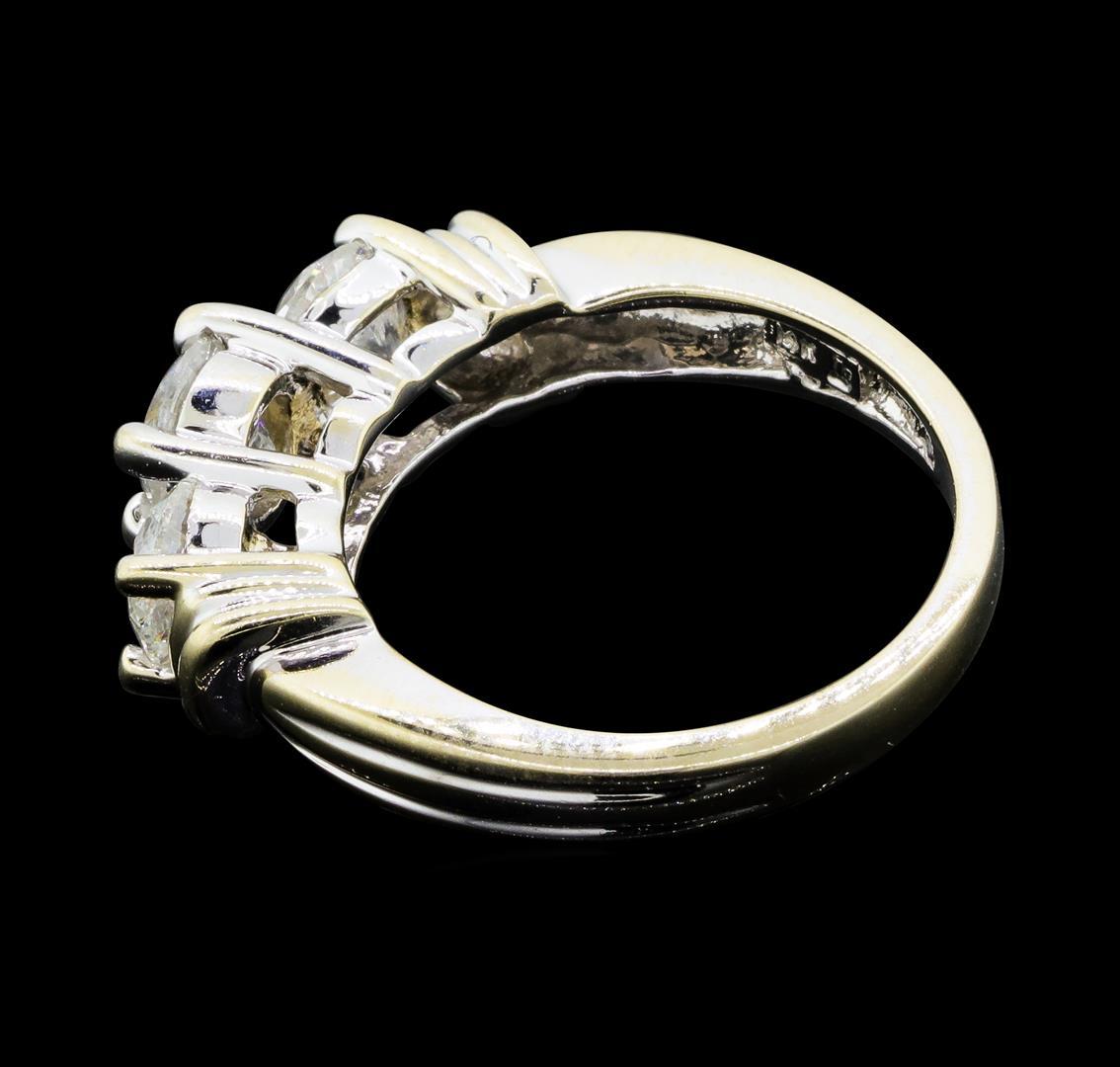 2.00 ctw Diamond Ring - 14KT White Gold