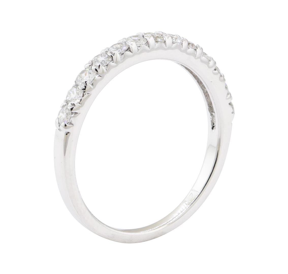 0.40 ctw Diamond Ring - 14KT White Gold