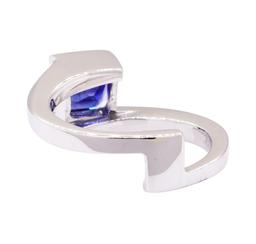 1.50 ctw Blue Sapphire Solitaire Ring - 14KT White Gold