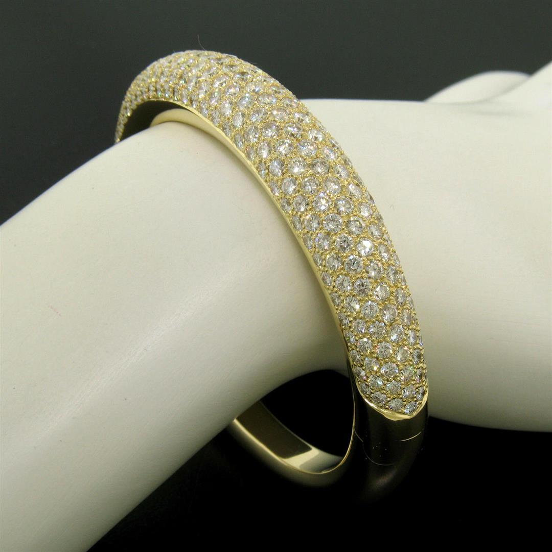 18k Yellow Gold 15.90 ctw Pave Set F VS Round Diamond Dome Bangle Bracelet