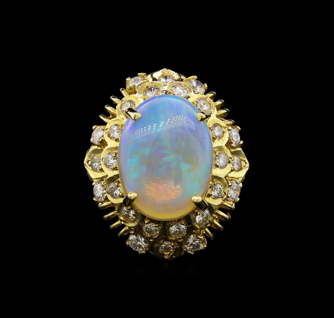 14KT Yellow Gold 3.68 ctw Opal and Diamond Ring