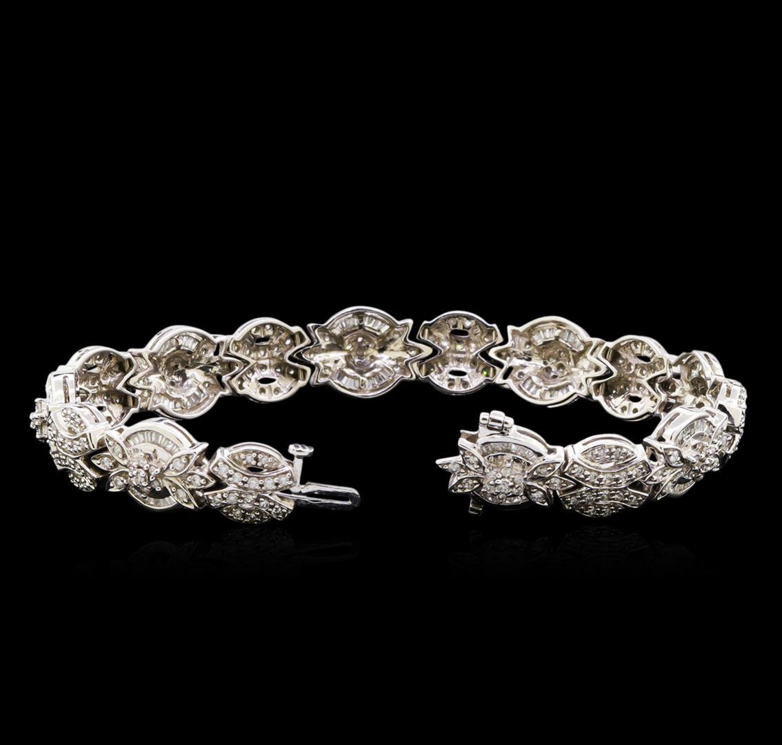 2.53 ctw Diamond Bracelet - 14KT White Gold