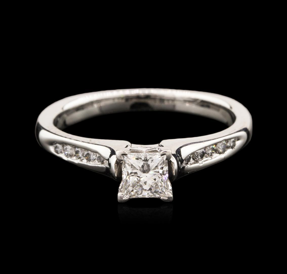 14KT White Gold 0.66 ctw Diamond Ring