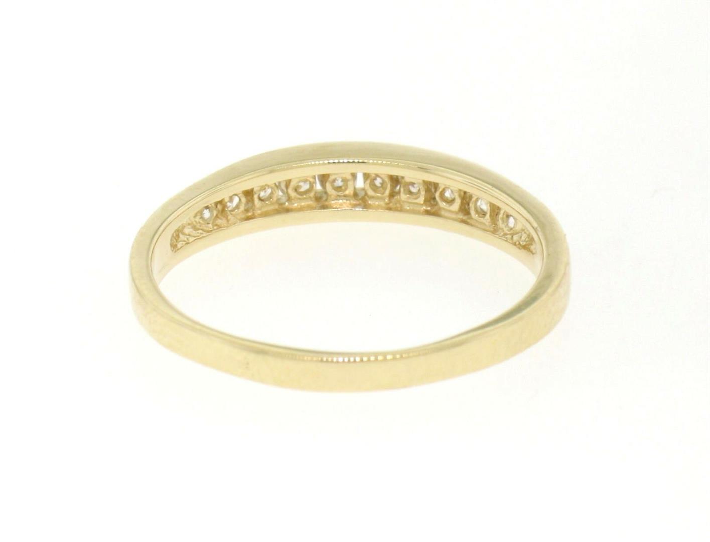 14k Solid Gold 0.28 ctw 10 Round Brilliant Cut Channel Diamond Ladies Band Ring