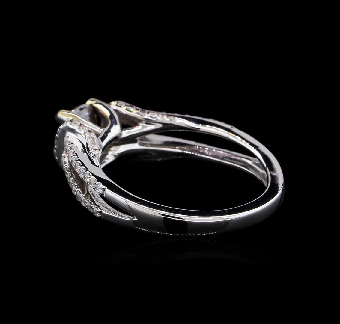 14KT White Gold 0.61 ctw Diamond Engagement Ring