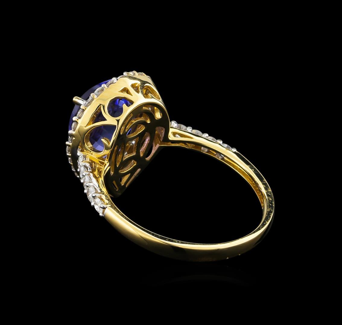 14KT Yellow Gold 2.80 ctw Tanzanite and Diamond Ring