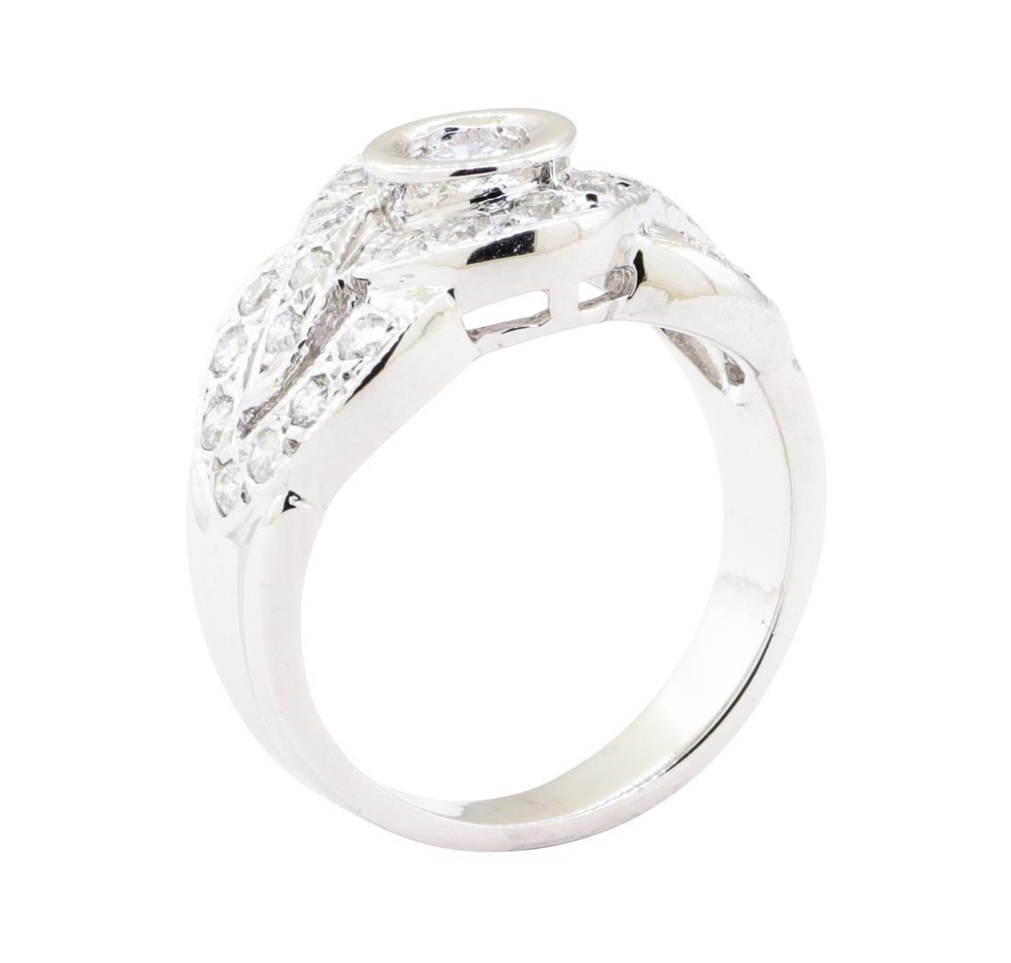 0.74 ctw Diamond Ring - 14KT White Gold