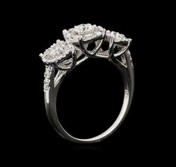 14KT White Gold 1.05 ctw Diamond Ring