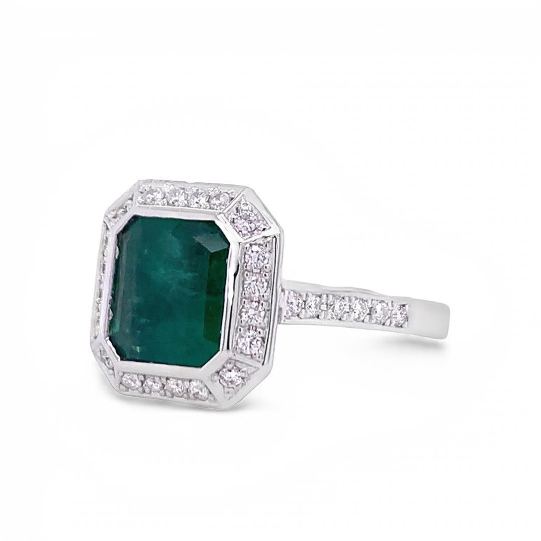 18K Octogon Emerald Ring 1.99 ct