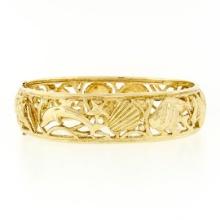 14K Yellow Gold Open Detailed Textured Seashell Nautical Themed Bangle Bracelet