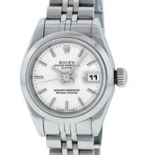 Rolex Ladies Stainless Steel Silver Index Smooth Bezel 26MM Quickset Date Wristw
