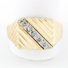 Men's Vintage 14k Yellow Gold .20 ctw Diagonal Pave Diamond Wide Ribbed Band Rin