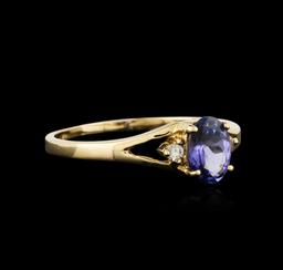 14KT Yellow Gold 0.93 ctw Tanzanite and Diamond Ring