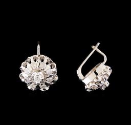 14KT White Gold 1.10 ctw Diamond Earrings