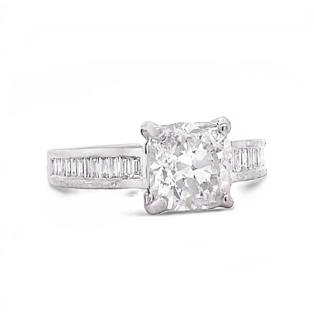 1.90 ctw CENTER Diamond 18K White Gold Ring (2.22 ctw Diamonds)