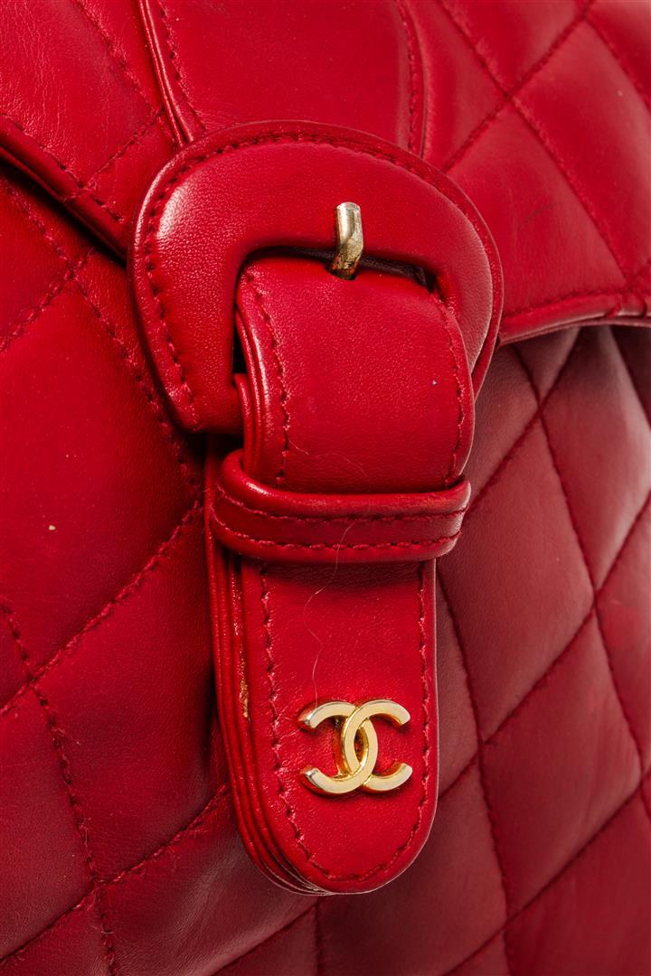 Chanel Red Leather Chain Buckle Flap Shoulder Bag