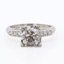 1.82 ctw CENTER Diamond Platinum Ring (1.94 ctw Diamonds)