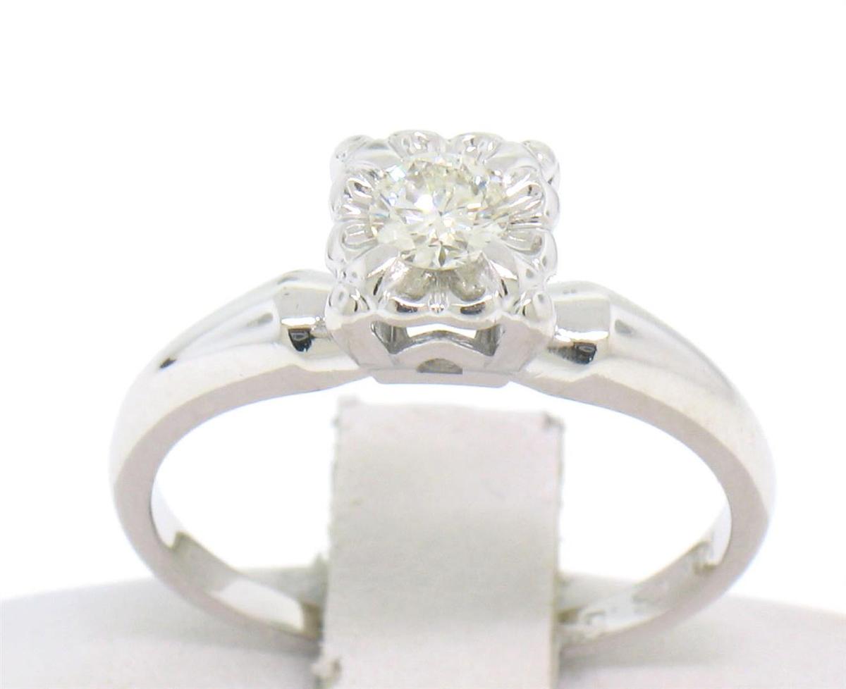 Vintage 14k White Gold 0.18 ctw Round Diamond Illusion Set Solitaire Ring