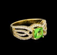 0.92 ctw Tsavorite and Diamond Ring - 14KT Yellow Gold