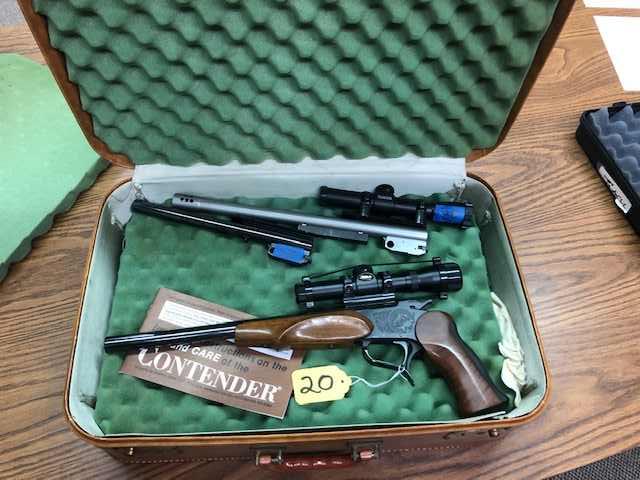 Thompson/Center Arms handgun, s/n 370299, (3) Barrels: 45 Colt, 22 Hornet,