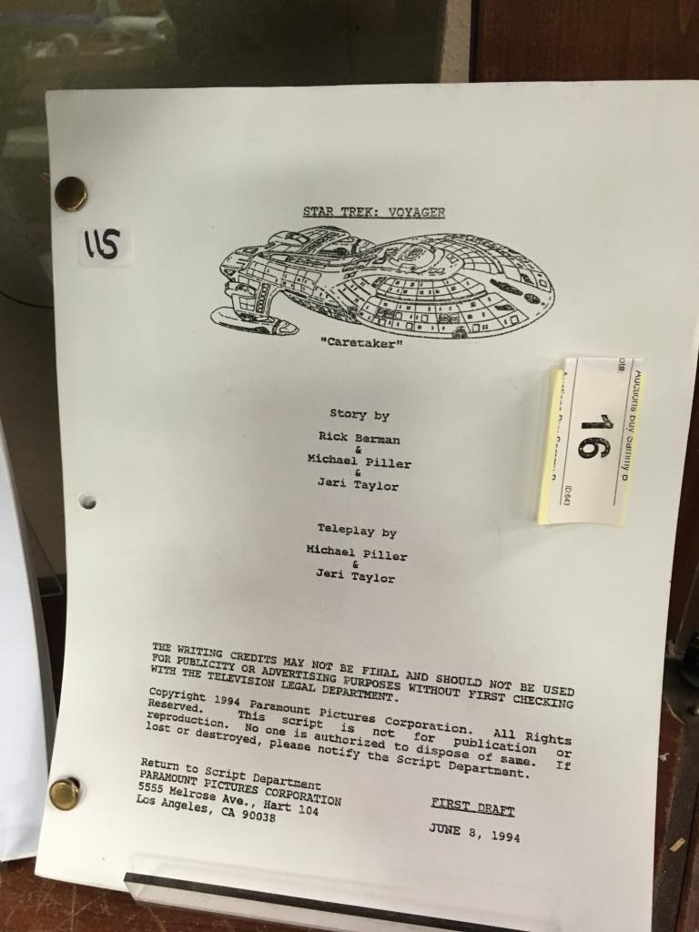 Star Trek: Voyager "Caretaker"  First Draft 1994