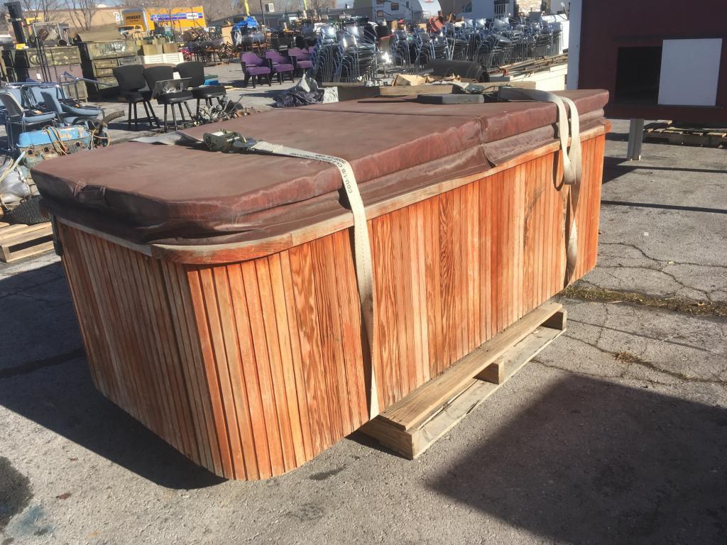 Small two-man hot tub with cover would surround