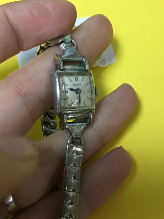 Vintage Swiss Doxa Watch