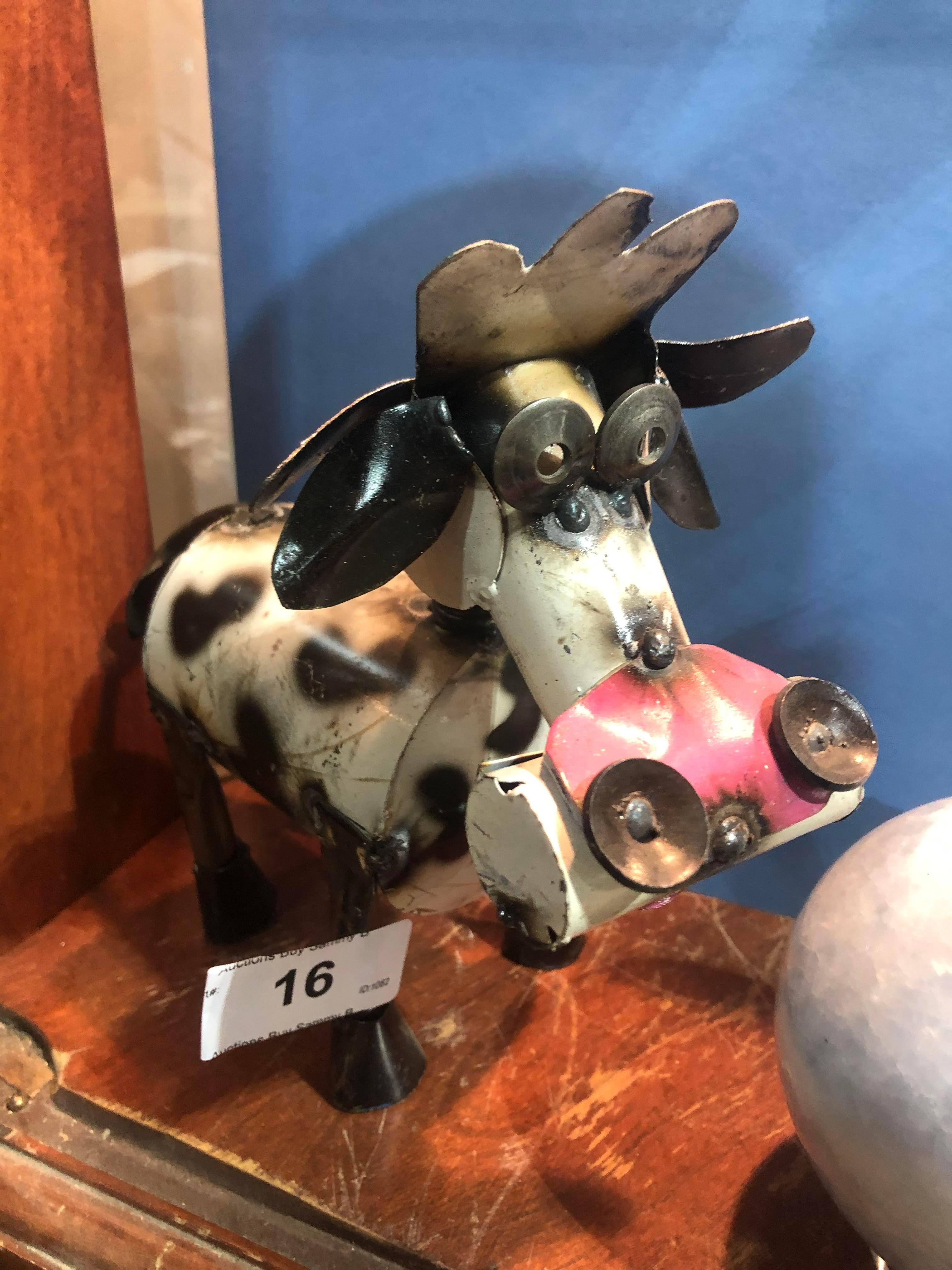 Metal Decor Bouncy Head Cow