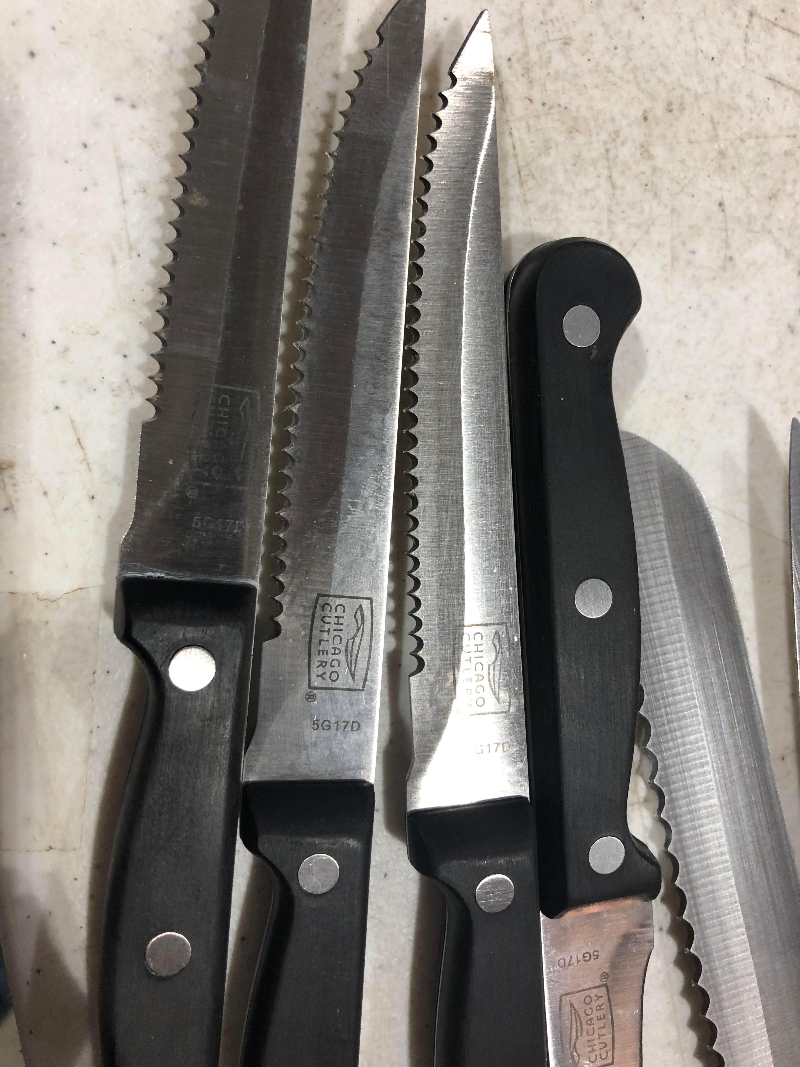 Chicago Cutlery Knife Set w/ 2 J.A. Henckels