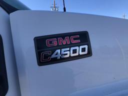 2003 GMC C4500 Box Truck,  Runs and drives