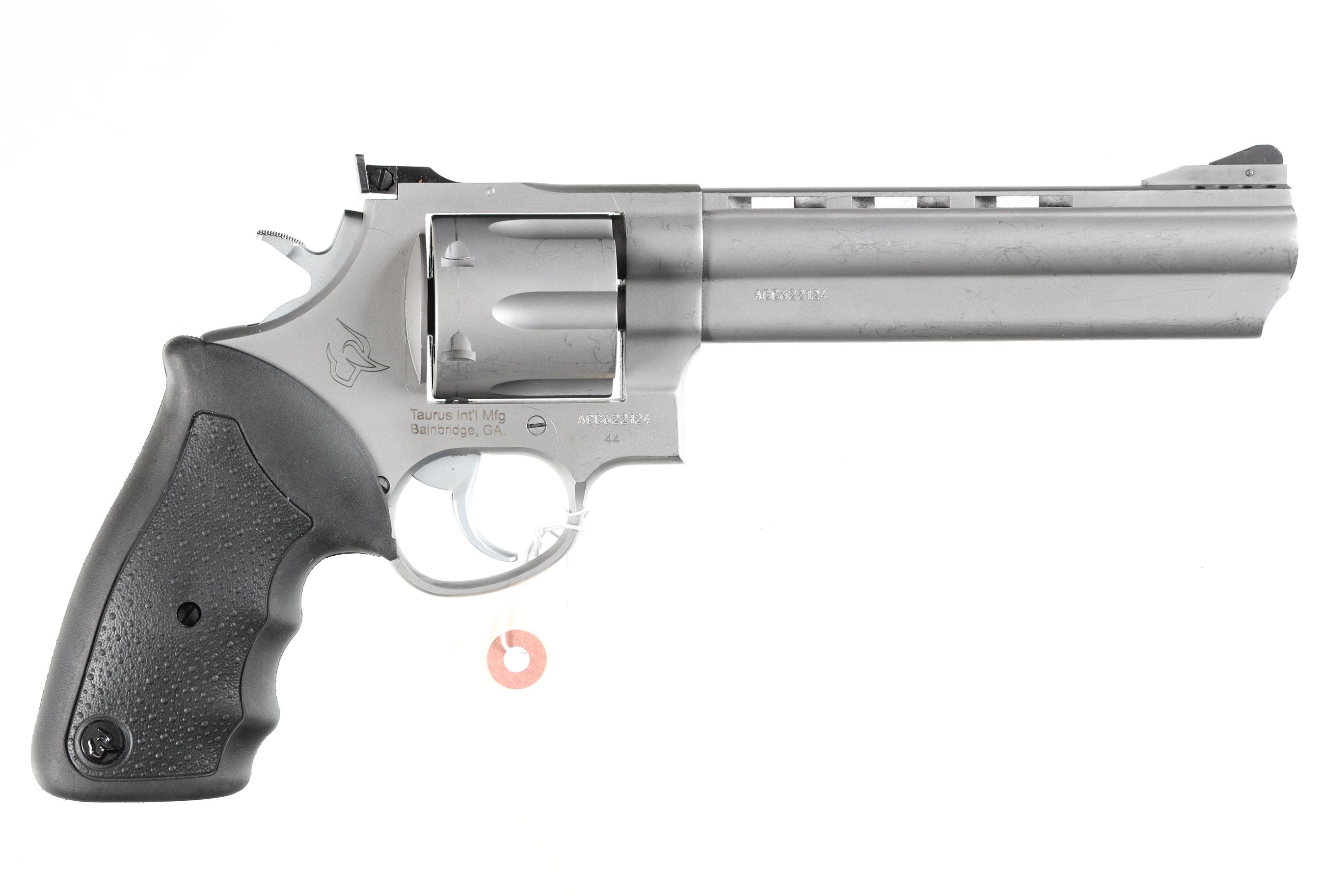 Taurus 44 Revolver .44 mag